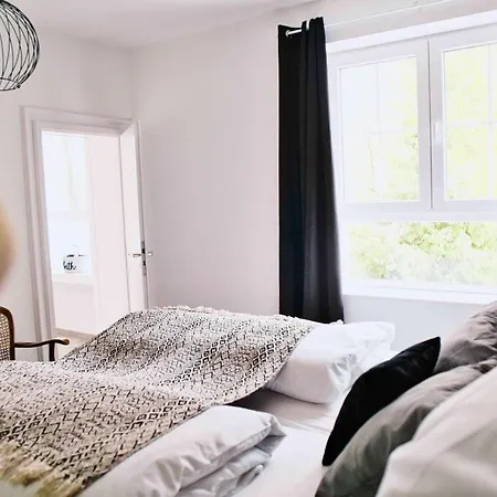 Mein Eifel Altes Pfarrhaus Semesterbostad